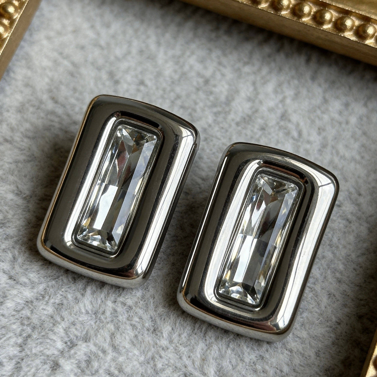 AureaJewelry - Baguette Crystal Stud Earrings