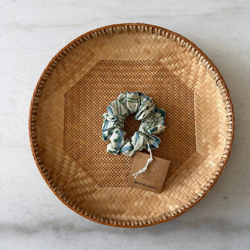 Billy Bamboo - Cotswold Floral Scrunchie