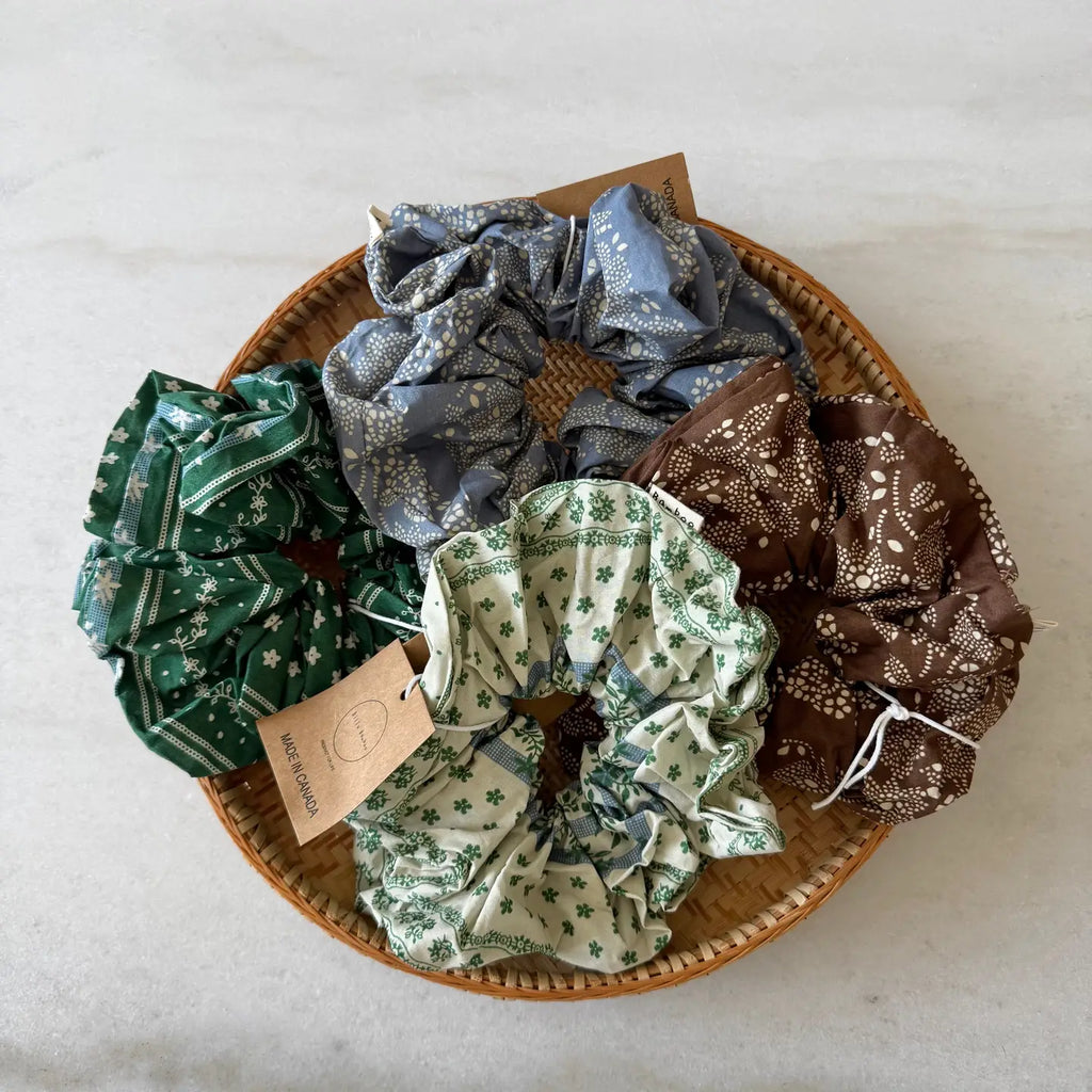 Billy Bamboo - Cotswold Floral Scrunchie
