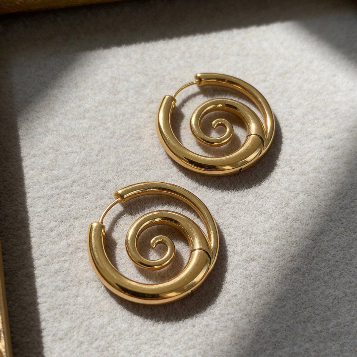 AureaJewelry - Swirl Hoop Earrings