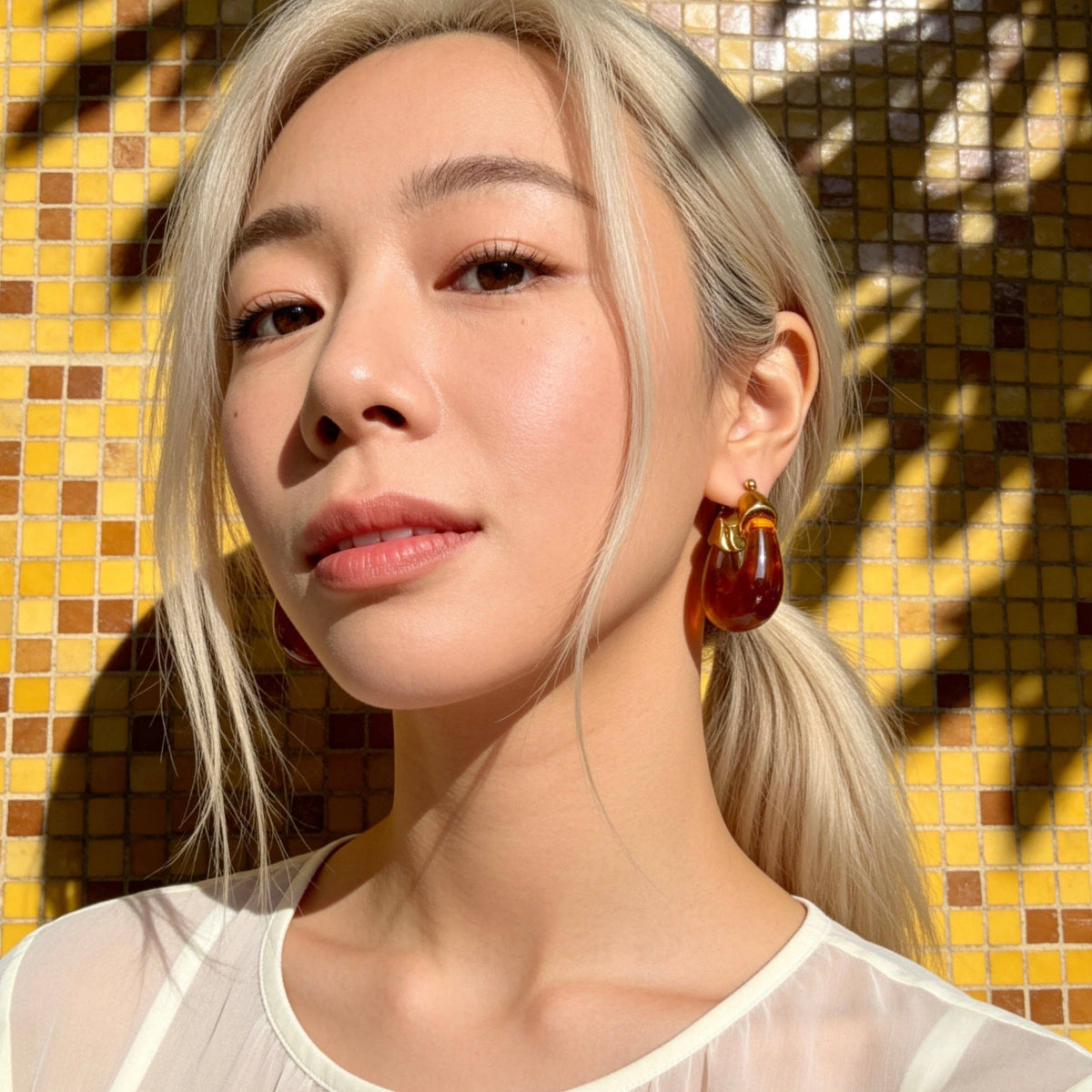 AureaJewelry - Amber Gold Hoop Earrings