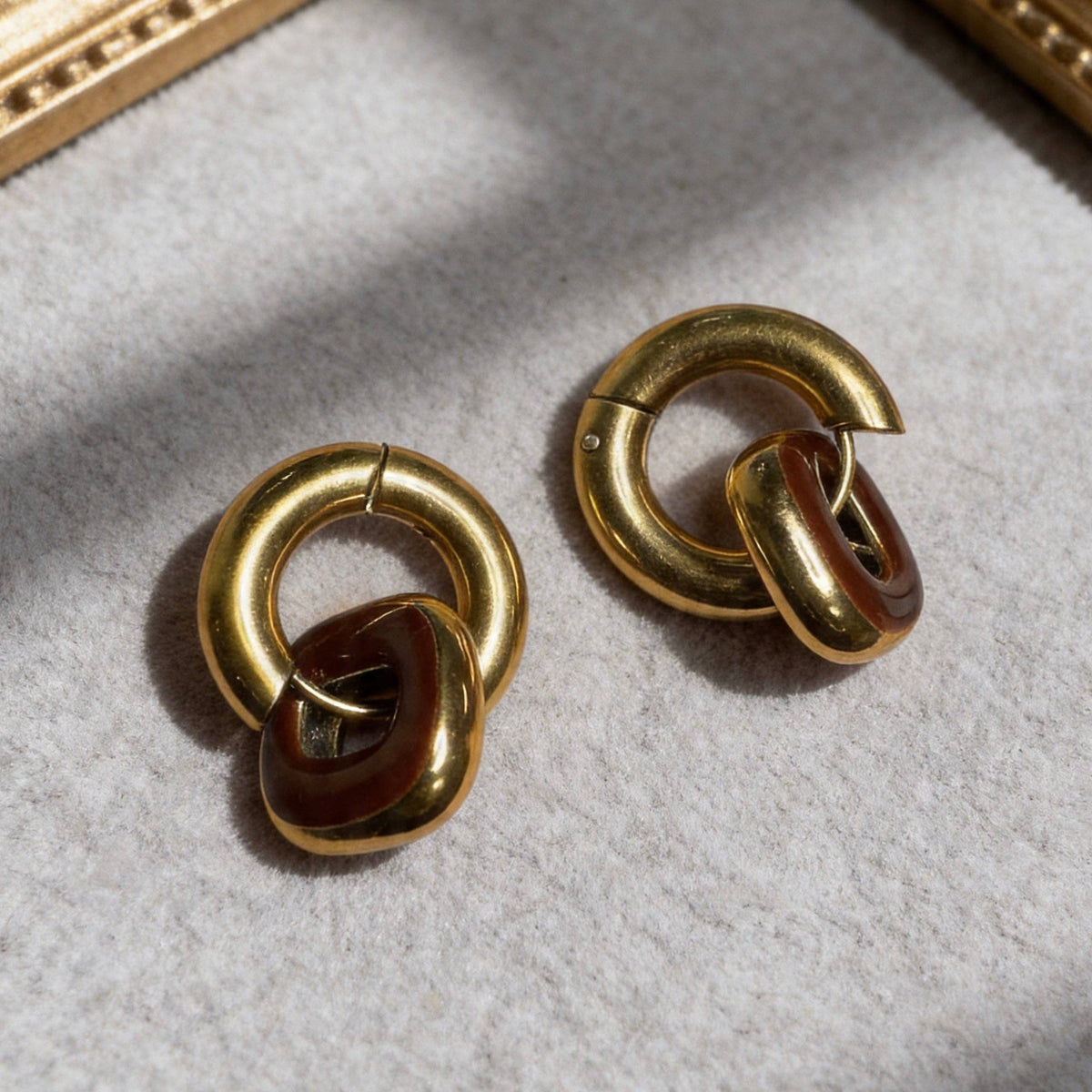 AureaJewelry -  Gold & Red Brown Linked Hoop Earrings
