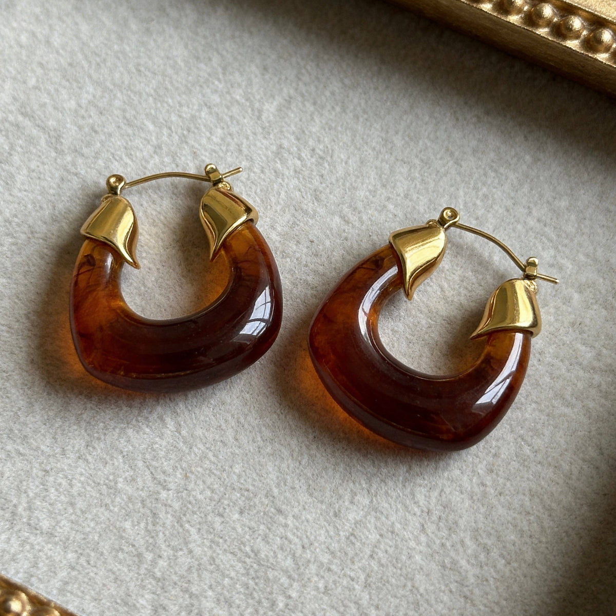 AureaJewelry - Amber Gold Hoop Earrings