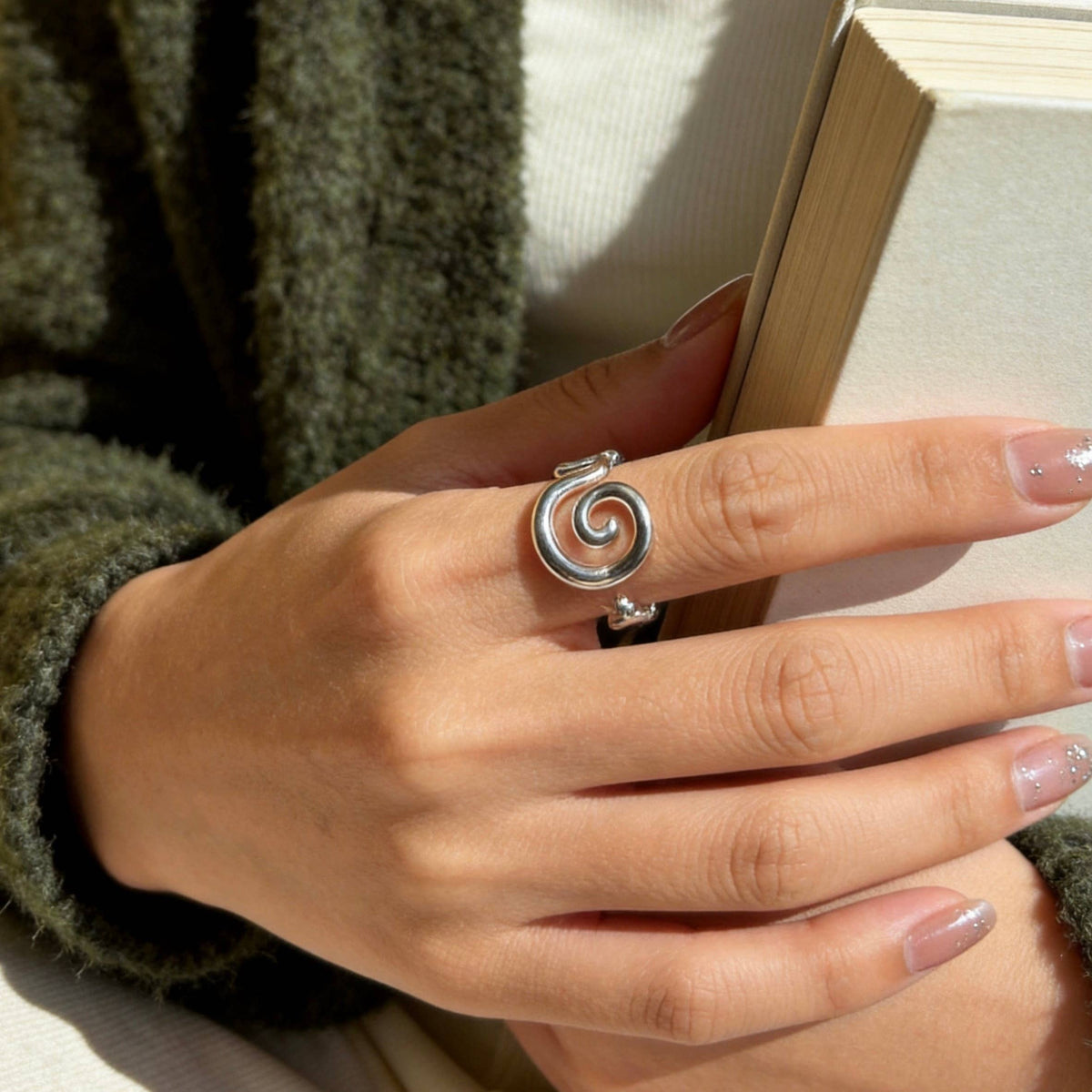 AureaJewelry - Silver Spiral Wave Ring
